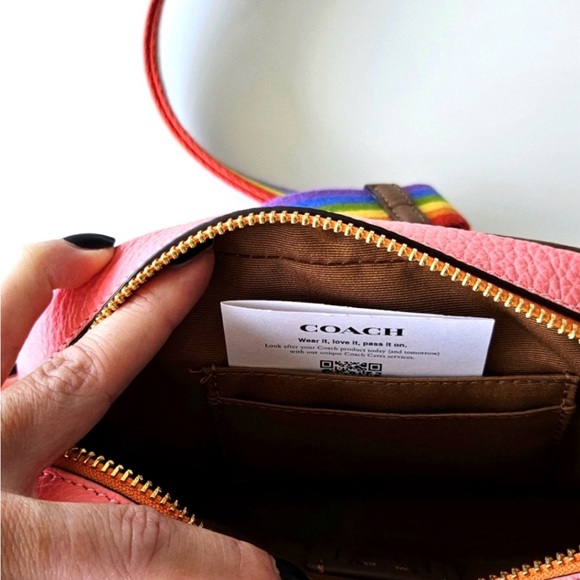 🌈 Coach Mini Jamie Pride Camera Bag 🌈 - Picture 6 of 8